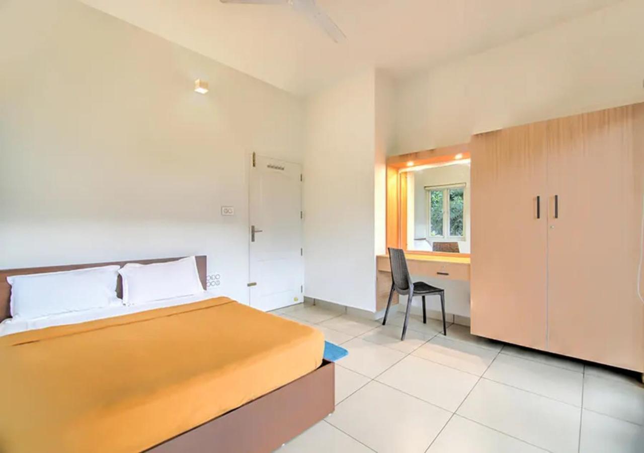 Dazzle Villa Resort カルペッタ エクステリア 写真