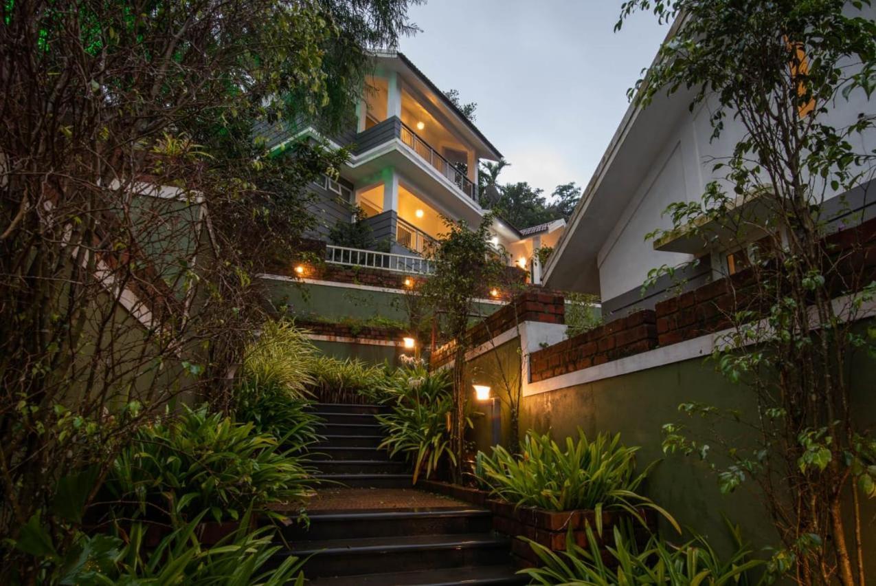 Dazzle Villa Resort カルペッタ エクステリア 写真